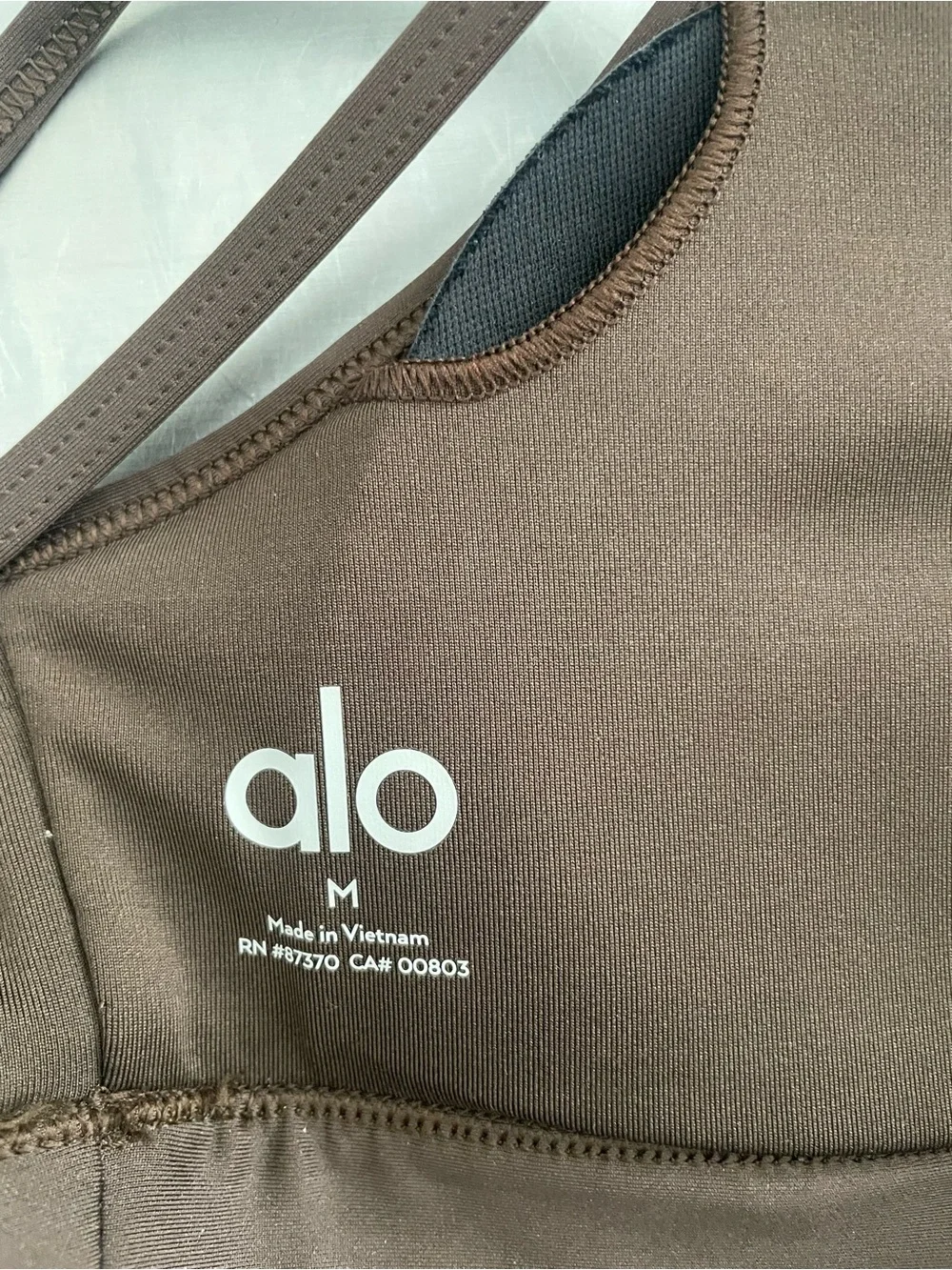 ALO Yoga NWOT Airlift Intrigue Espresso Bra